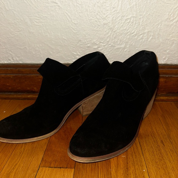 BP. Black Booties - Picture 2 of 4